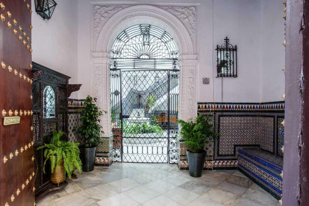 Suites Machado Sevilha Exterior foto
