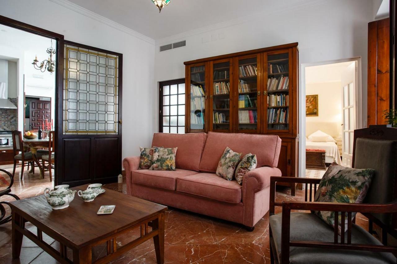 Suites Machado Sevilha Exterior foto